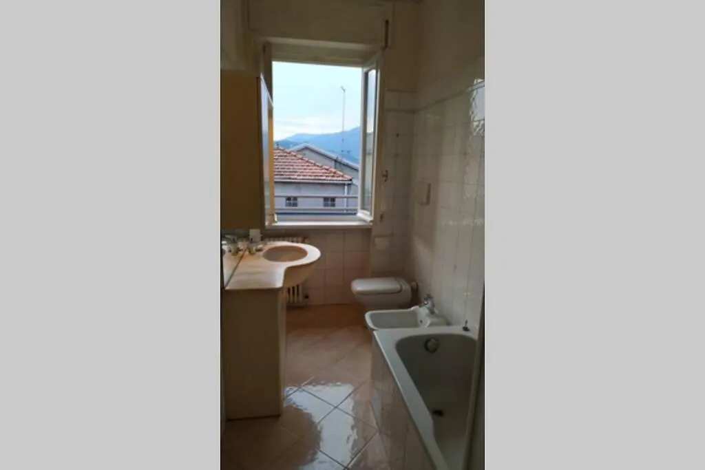 Apartment Como Citta: Ottimo Appartamento Servitissimo Italy